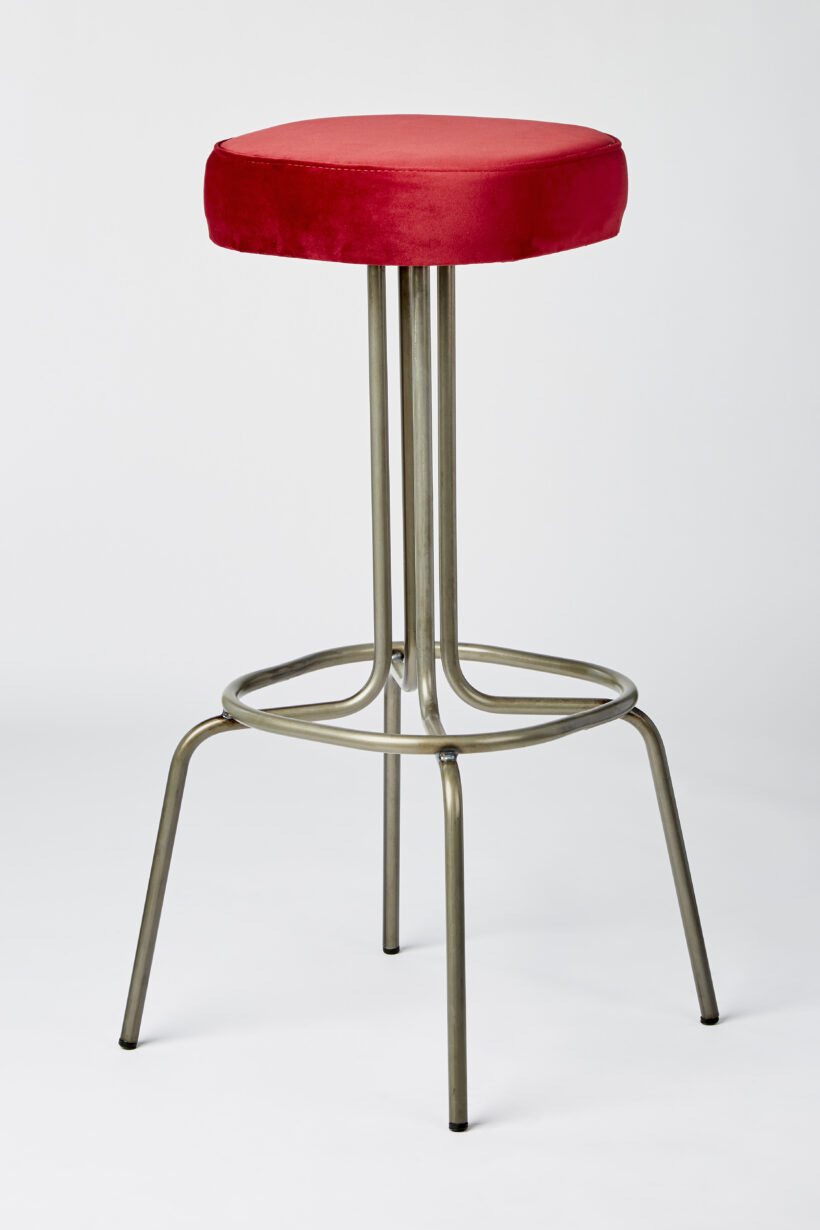 Stool Miu 1BB + Velvet Plus 33 Garnet