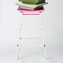Tabouret empilable Yoko