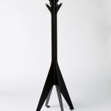Hank coat rack
